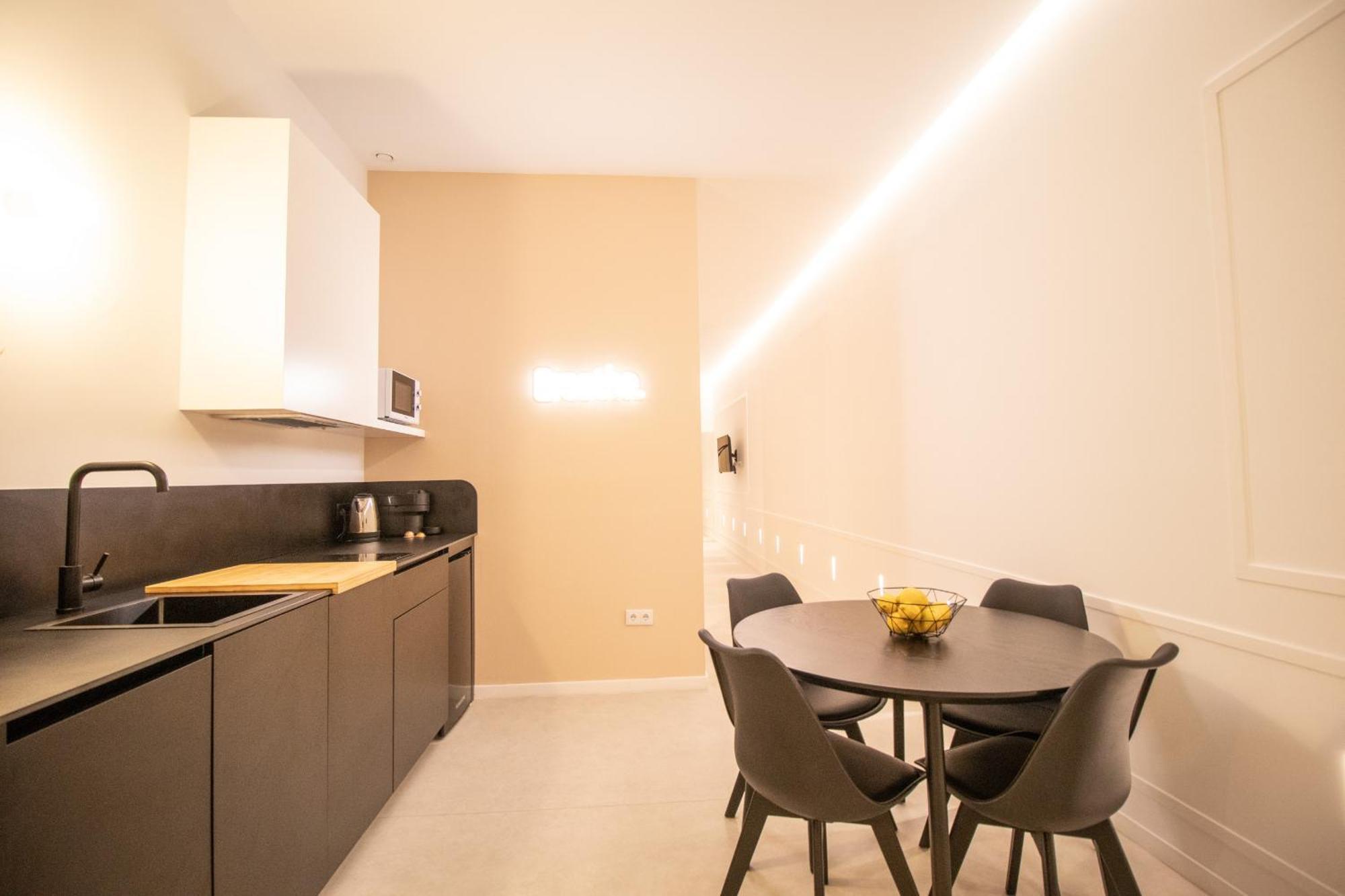 Breathe Apartments By Concept Flats Valencia Exteriör bild